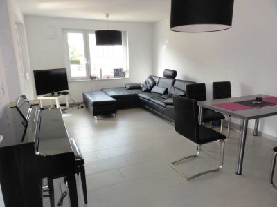 Ruhige 2-Zimmer Wohnung mit Einbauküche, Loggia mit Domblick und Tiefgarage (E-Auto geeignet)