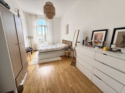Schöne Altbauwohnung in bester Lage!