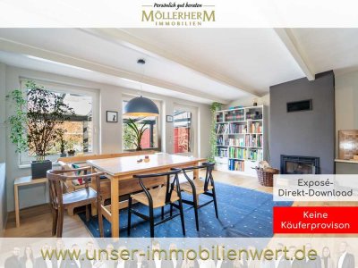 Wohnen im Einklang: Individuelles Haus für Paare mit traumhaftem Naturgarten
