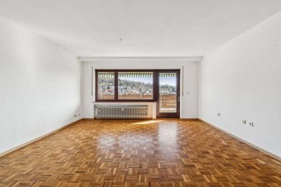 Helle, sehr gepflegte 4-Zimmer-Wohnung mit Balkon und Turmbergblick in Karlsruhe-Grötzingen