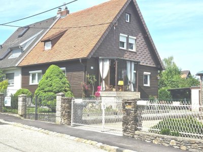 Doppelhaushälfte mit Garage und Garten in absoluter Ruhelage!