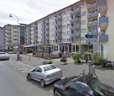 Helle 1-Zimmer-Wohnung mit Balkon & Einbauküche in bester Lage der Augustaanlage