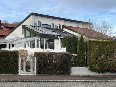 Großzügiges Einfamilienhaus am Roten Berg zur Eigennutzung oder Kapitalanlage
