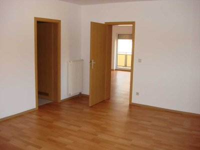Helle 4-Zimmer-Wohnung mit Balkon in Zella-Mehlis