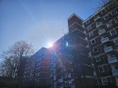 Zuhause ist: Modern und hell, 2-Zimmer-Wohnung mit Balkon in Geestemünde