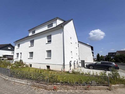 Komfortabel leben auf einer Ebene! Geschmackvoll arrangierte Hochparterrewohnung in ruhiger Wohnlage