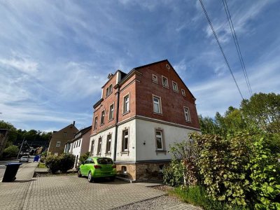 3-Raumwohnung mit Tageslichtbad * Stellplatz * Rabenstein * frei