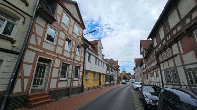 Mehrfamilienhaus ( 4 Wohnungen ) in Helmstedt zu Verkaufen