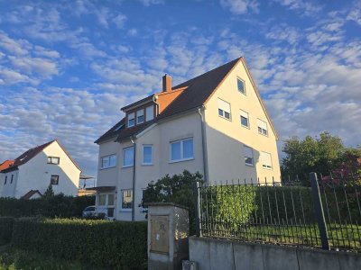 Sofort beziehbar!!  4-Raum-EG-Wohnung mit Terrasse und eigener Gartennutzung