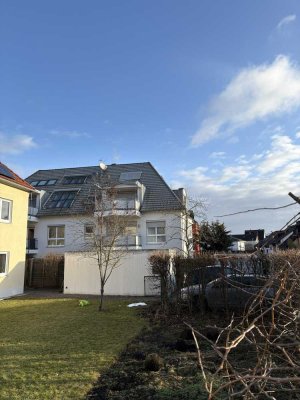 Lichtdurchflutete 3 Zimmer Maisonette mit Loggia in Bestlage von Nürnberg Altenfurt