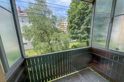 Balkonwohnung mit Blick in den Hof