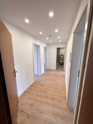 Moderne 3-Zimmer-Wohnung in Herzogenrath - frisch renoviert, bezugsfrei ab 01.12.