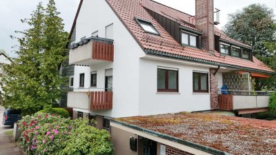 Helle 2-Zimmer-Wohnung mit 2 Balkonen und Echtholzparkett in Stuttgart-Heumaden