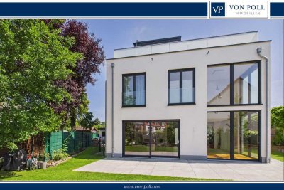 Freistehendes Architektenhaus mit Traumgarten, Dachterrasse & Doppelgarage in Sackgassenlage