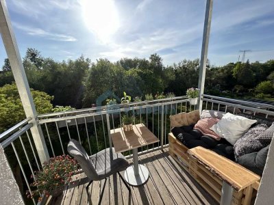 Moderne 2- Zimmer- Wohnung mit Balkon, Nähe Helios Klinik, Tolles Gemeinschaftsgrundstück