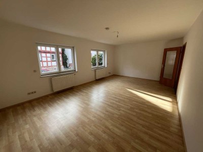 Sanierte 2-Zimmer Wohnung im EG in Egelsbach