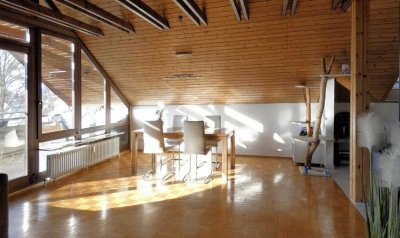 Direkt am Kursee, wo andere Urlaub machen! Außergewöhnliche 4,5- Zimmer Dachwohnung!