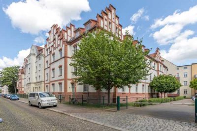 individuelle 3-Zimmer-Dachgeschosswohnung mit Terrasse