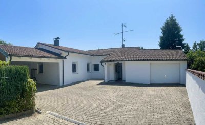 Idyllischer Bungalow mit Pool und großem Garten von privat