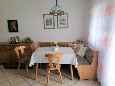 Ansprechende 2-Zimmer-EG-Wohnung mit EBK in Kirchham