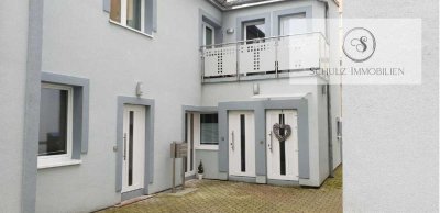 1-Zimmer-Wohnung in Citylage - hochwertig modernisiert 2018, FBH inkl Einbauküche + Möbel