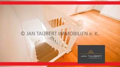 *EINFAMILIENHAUS FÜR DIE JUNGE FAMILIE* mit Kaminofen und Garage - großes Grundstück!