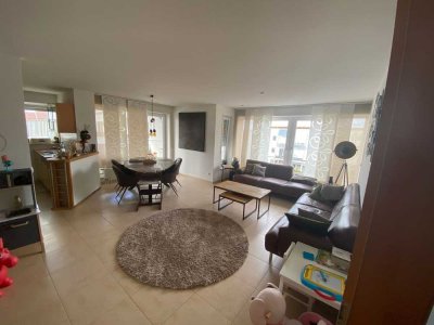Moderne 3-Zimmerwohnung in sehr zentraler, ruhiger Wohnanlage