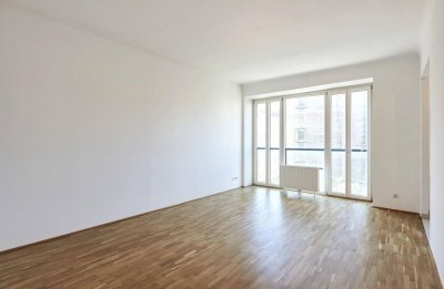 Historischer Charme in Toplage – sanierte 1-Zimmer-Altbauwohnung!