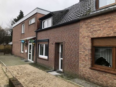 Saniertes kleines 3-Zimmer-Reihenstadthaus in Straelen