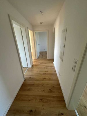 Ihre neue zentrale und moderne 4-Zimmer-Wohnung in Wilhelmshaven