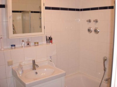 Gepflegte 2-Zimmer-Wohnung im 1. OG in Hockenheim