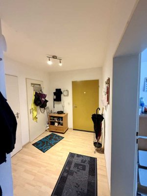 Charmante 3,5-Zimmer-Wohnung im UG mit Balkon – modern und einladend!