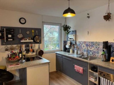 Renovierte geräumige 4-Zimmerwohnung