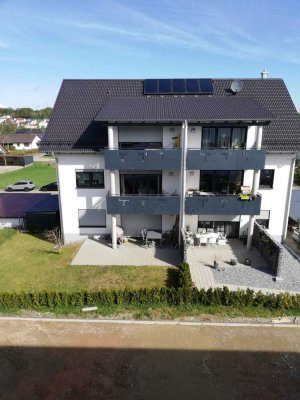 Schöne, geräumige drei Zimmer Wohnung  in Neufahrn in Niederbayern