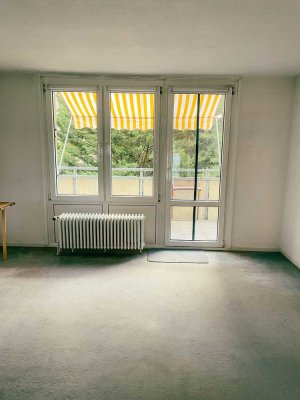 Blick in grünen Innenhof! 1-Zimmer-Wohnung mit Balkon und Einbauküche in Karlsruhe-Innenstadt