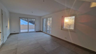 Neubau Wohnung mit sonniger Dachterrasse, Klimaanlage