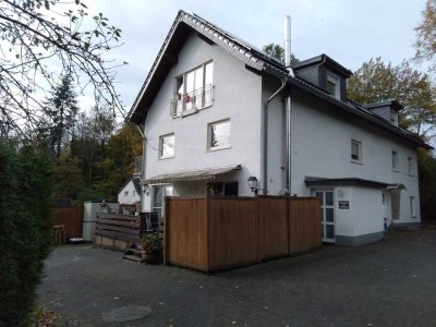 Stilvolle 3-Raum-Wohnung in Bergisch Gladbach