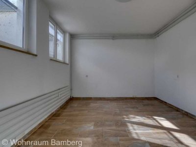 Gepflegt 2-Zimmer-Wohnung in zentraler Lage - Nähe Konzerthalle.