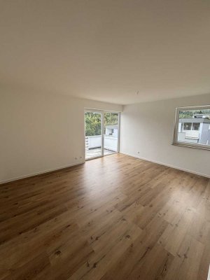 Erstbezug nach Sanierung! Tolle 3-Zimmer Wohnung in Siegen-Eiserfeld