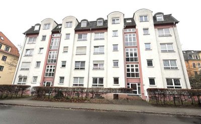 Attraktive 2-Zimmer-Erdgeschosswohnung mit Terrasse und TG-Stellplatz in Dresden-Cotta - sofort frei