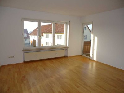 Gepflegte 4 Zimmer-Wohnung mit Balkon bei Markt Indersdorf