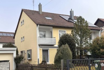 Sofort freie Einfamilien-Doppelhaushälfte mit Garten in sehr ruhiger und bevorzugter Wohnlage!
