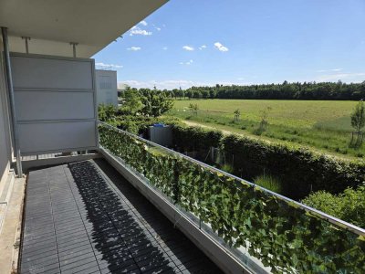 Traumhafte 2-Zimmer-Wohnung mit zwei Balkonen und Blick in die Natur