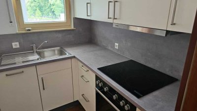 Top Lage in der Nähe der Innenstadt, helle 4 Zimmerwohnung