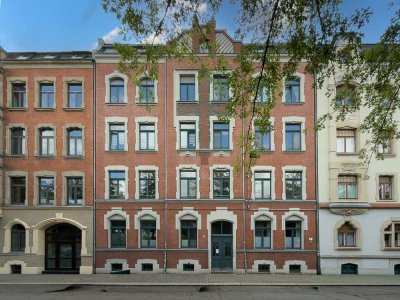 Historischer Flair trifft Wohnkomfort – Eigentumswohnung nahe Innenstadt Zwickau