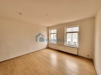 Einfache 2- Zimmer- Wohnung in zentraler Lage Nähe Schlosspark-Center