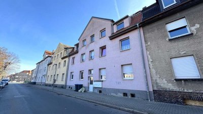 Attraktives Mehrfamilienhaus in Bitterfeld – 8 Wohneinheiten mit Potenzial für Mietsteigerungen