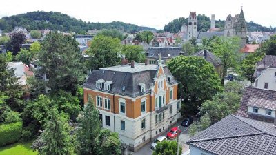 IN WUNDERSCHÖNER ALTSTADTVILLA: 4 STUDENTENZIMMER - ZENTRUM RV