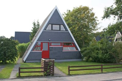 Zeltdachhaus in Strandnähe zu verkaufen