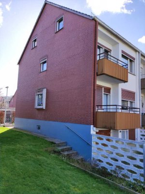 Endreihenhaus mit Garten und Garage (nähe Mercedes)